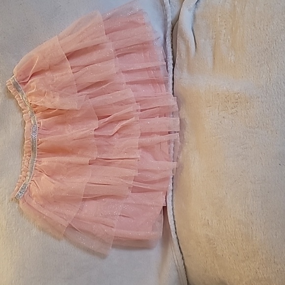 Joe Fresh, Girls Frilly Skirt, Pink, Size 5 - Picture 4 of 5